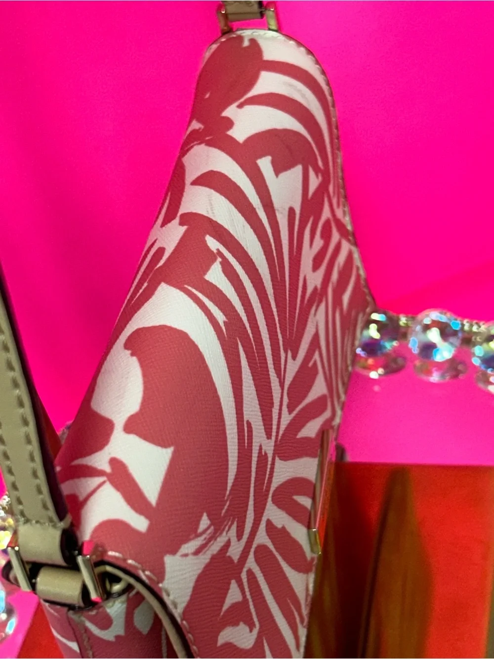 kate spade Pink and White Leaf-Print Crossbody Bag Approx. 8 x 5.5